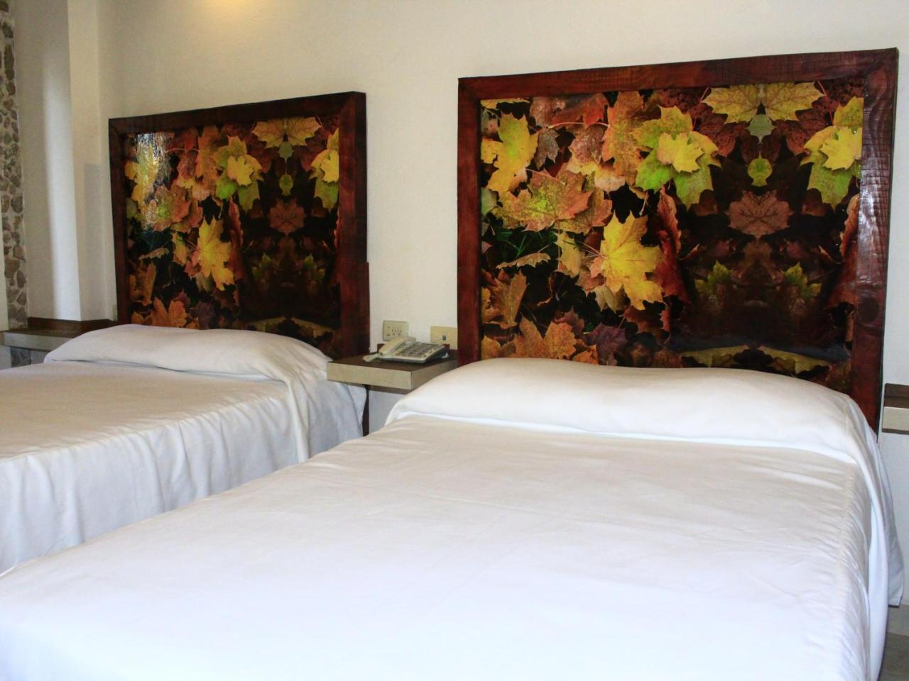 Hotel Atzalan Bagian luar foto