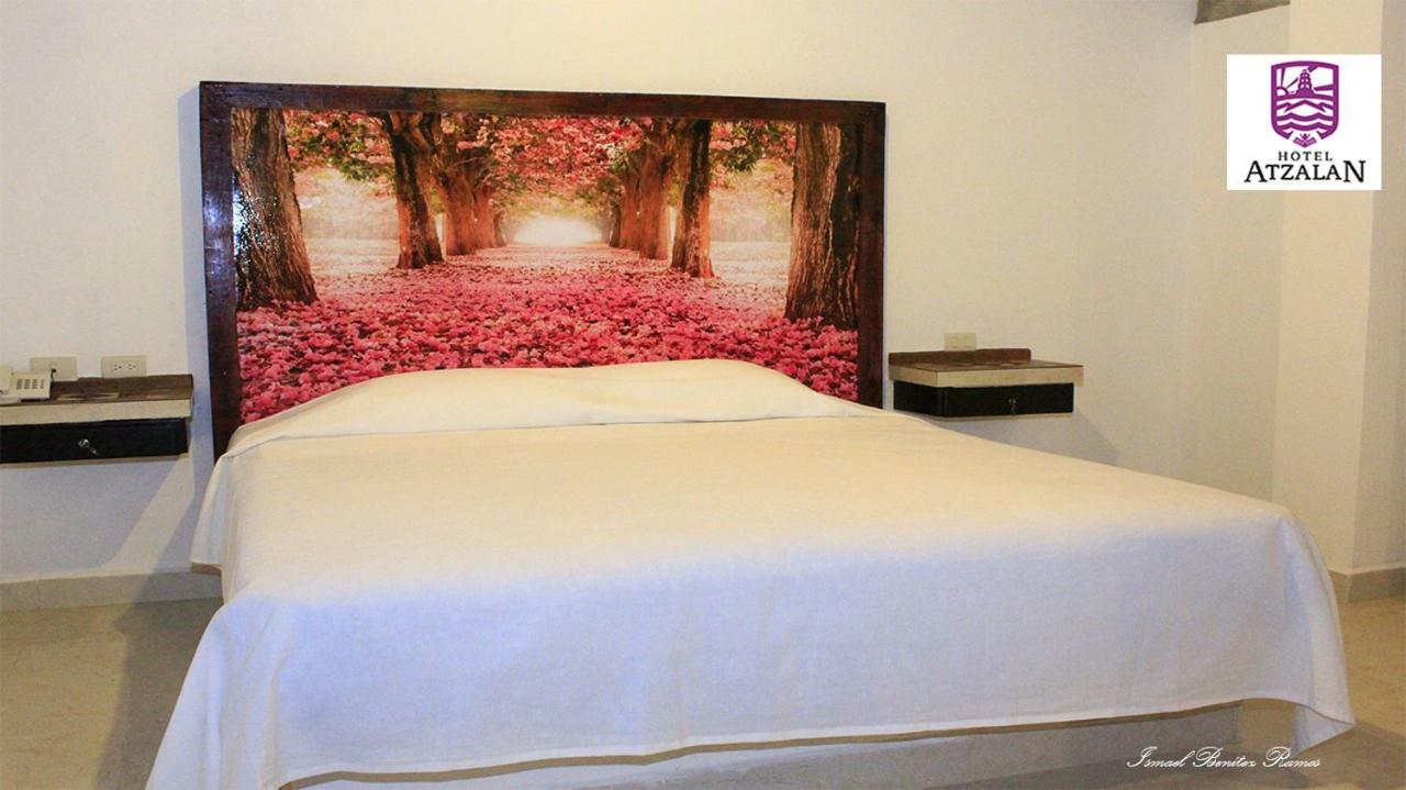 Hotel Atzalan Bagian luar foto